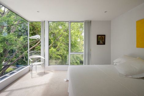 Photo of property in 1a Hamilton Parade, Hamilton Central, Hamilton, 3204