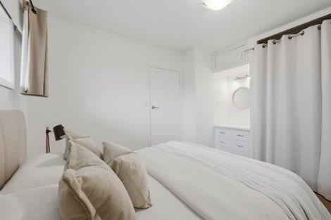 Photo of property in 15/83 Lake Road, Devonport, Auckland, 0622
