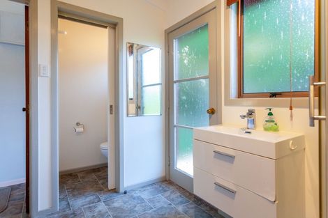 Photo of property in 18 Daphne Road, Tairua, 3508