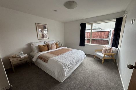 Photo of property in 17 Broadbent Street, Riccarton, Christchurch, 8041