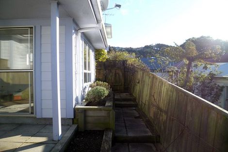 Photo of property in 27f4 Kenwyn Terrace, Newtown, Wellington, 6021
