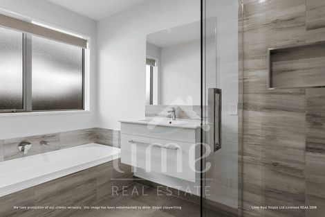 Photo of property in 26 Whakatipu Street, Pegasus, 7612