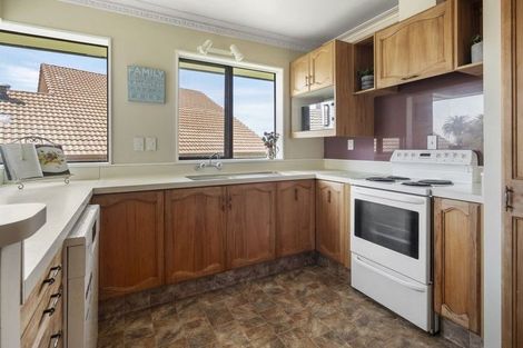 Photo of property in 5 Cathray Place, Matua, Tauranga, 3110