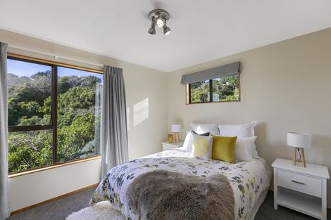 Photo of property in 8 Ballina Drive, Churton Park, Wellington, 6037