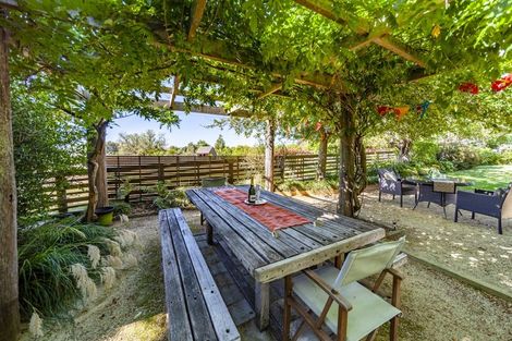 Photo of property in 143a Porangahau Road, Waipukurau, 4200