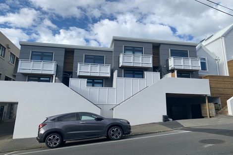 Photo of property in Pirie Street Townhouses, 35u3 Pirie Street, Mount Victoria, Wellington, 6011