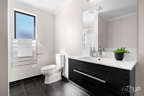 Photo of property in 4 Kotuku Lane, Hobsonville, Auckland, 0616