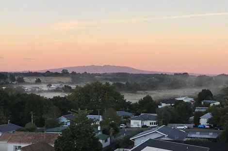 Photo of property in 23b Queen Street, Cambridge, 3434