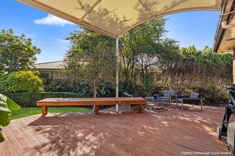 Photo of property in 15 Cabeleigh Drive, Helensville, 0800