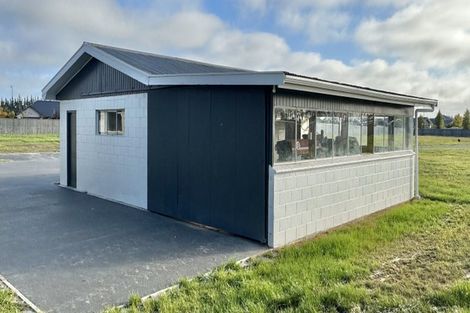 Photo of property in 690 Weedons Ross Road, West Melton, Christchurch, 7676