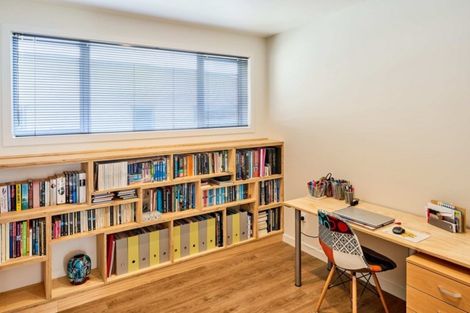 Photo of property in 3 Pacific View, Whitby, Porirua, 5024