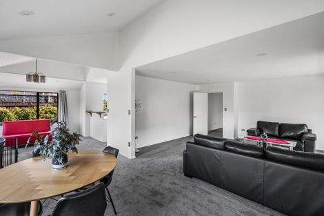 Photo of property in 15 Westlake Drive, Halswell, Christchurch, 8025