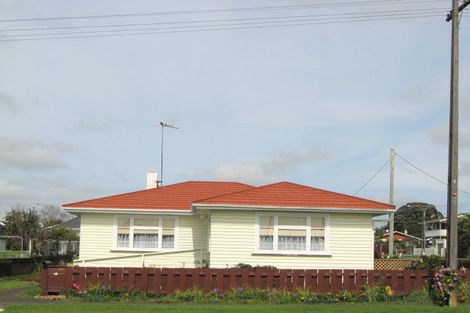 Photo of property in 7a High Street West, Waitara, 4320