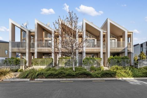 Photo of property in 11/2 Warrant Officer Lane, Hobsonville, Auckland, 0616