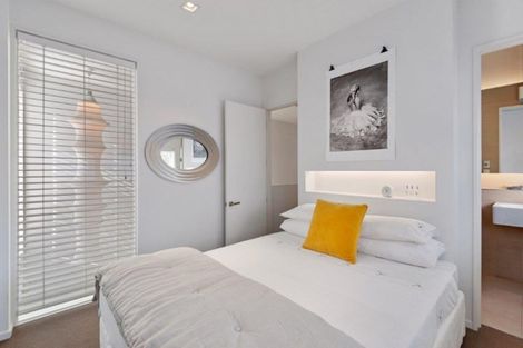 Photo of property in 2/184 Peterborough Street, Christchurch Central, Christchurch, 8013