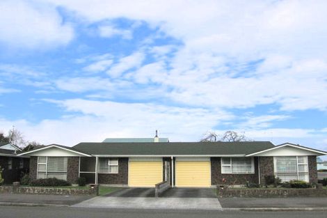 Photo of property in 2 Frederick Street, Terrace End, Palmerston North, 4410