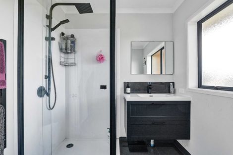 Photo of property in 402 Hursthouse Road, Tarurutangi, Inglewood, 4389