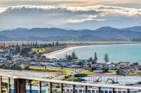 Photo of property in 40 Hospital Terrace, Hospital Hill, Napier, 4110