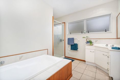 Photo of property in 102 The Quay, Pauanui, Hikuai, 3579