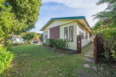 Photo of property in 2 Anchor Lane, Whitby, Porirua, 5024