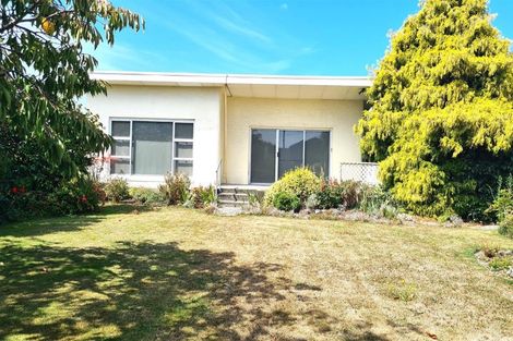 Photo of property in 14 Crofton Road, Harewood, Christchurch, 8051