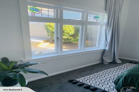 Photo of property in 40 Rua Street, Lyall Bay, Wellington, 6022