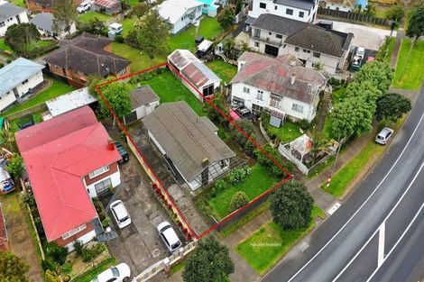 Photo of property in 553 Massey Road, Mangere, Auckland, 2022