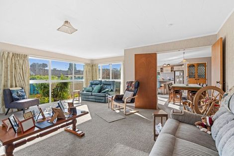 Photo of property in 10 Aitchison Place, Levin, 5510