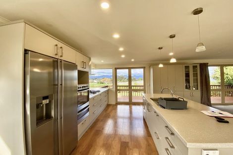 Photo of property in 10 Coutts Place, Mapua, 7005