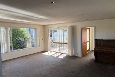 Photo of property in 20 Woodstock Place, Russley, Christchurch, 8042