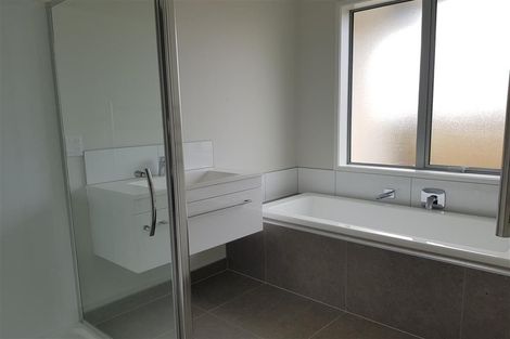 Photo of property in 8 Muirhill Place, Pokeno, 2402