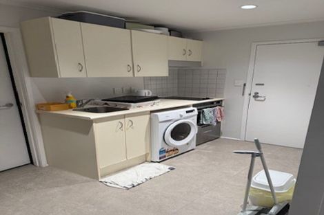 Photo of property in 4d/30 Westward Ho, Glen Eden, Auckland, 0602