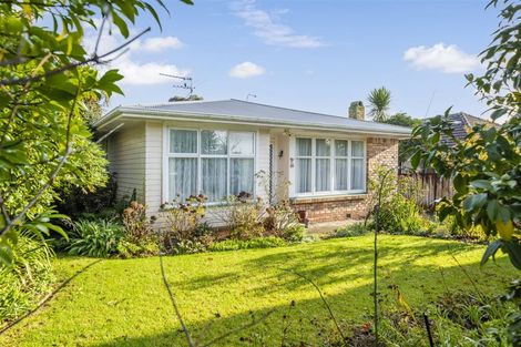 Photo of property in 50 Kervil Avenue, Te Atatu Peninsula, Auckland, 0610