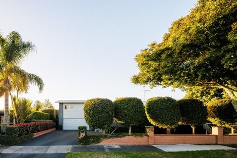 Photo of property in 5 Marnane Terrace, St Andrews, Hamilton, 3200