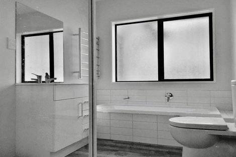 Photo of property in 12 Richard Hadlee Lane, Rolleston, 7615