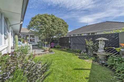 Photo of property in 26 Staveley Street, Avonhead, Christchurch, 8042