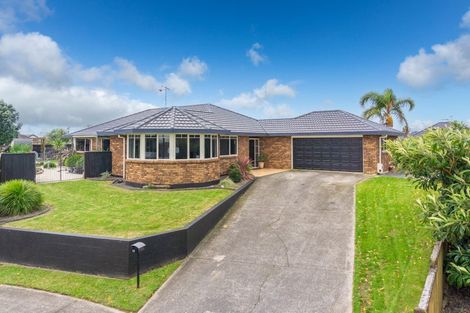 Photo of property in 12 Flora Way, Rototuna, Hamilton, 3210