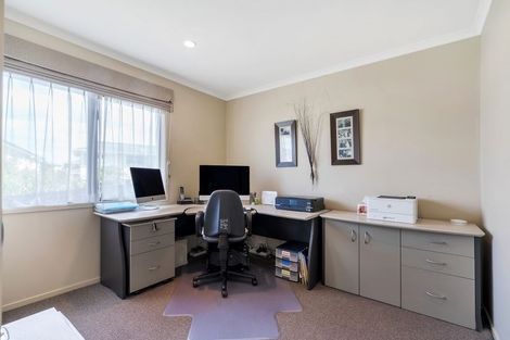 Photo of property in 124 Kilkenny Drive, East Tamaki Heights, Auckland, 2016