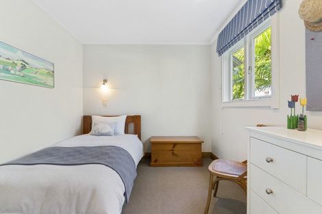 Photo of property in 42 Norwood Road, Bayswater, Auckland, 0622