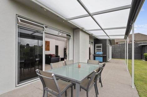 Photo of property in 54 Merriman Place, Pyes Pa, Tauranga, 3112