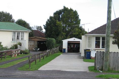 Photo of property in 620 Te Atatu Road, Te Atatu Peninsula, Auckland, 0610