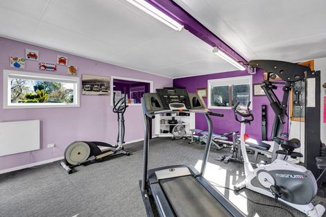 Photo of property in 23 Clifton Drive, Waitara, 4320