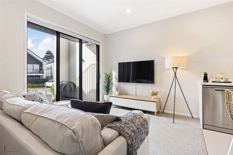 Photo of property in 50 Rangihina Road, Hobsonville, Auckland, 0616