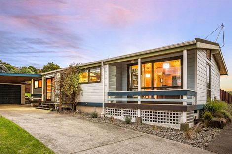 Photo of property in 33 Bodmin Terrace, Camborne, Porirua, 5026