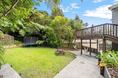 Photo of property in 9 Haven Grove, Naenae, Lower Hutt, 5011