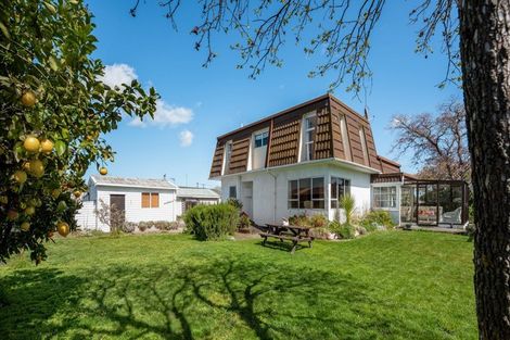 Photo of property in 11 Holdaway Street, Riversdale, Blenheim, 7201