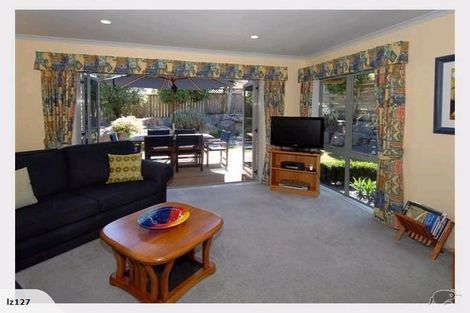 Photo of property in 11 Dallinger Street, St Andrews, Hamilton, 3200