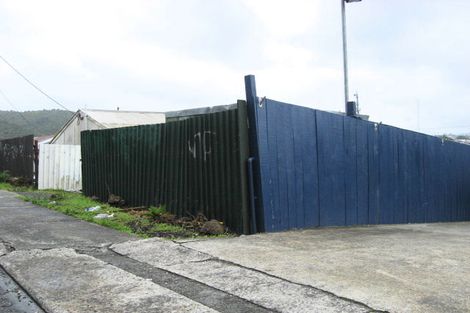 Photo of property in 77 Hilltop Avenue, Morningside, Whangarei, 0110