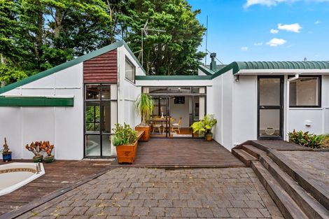 Photo of property in 37 Eugenia Rise, Totara Heights, Auckland, 2105