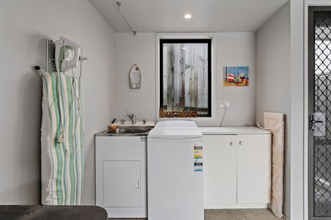 Photo of property in 10 Black Rock Way, Paeroa, 3600